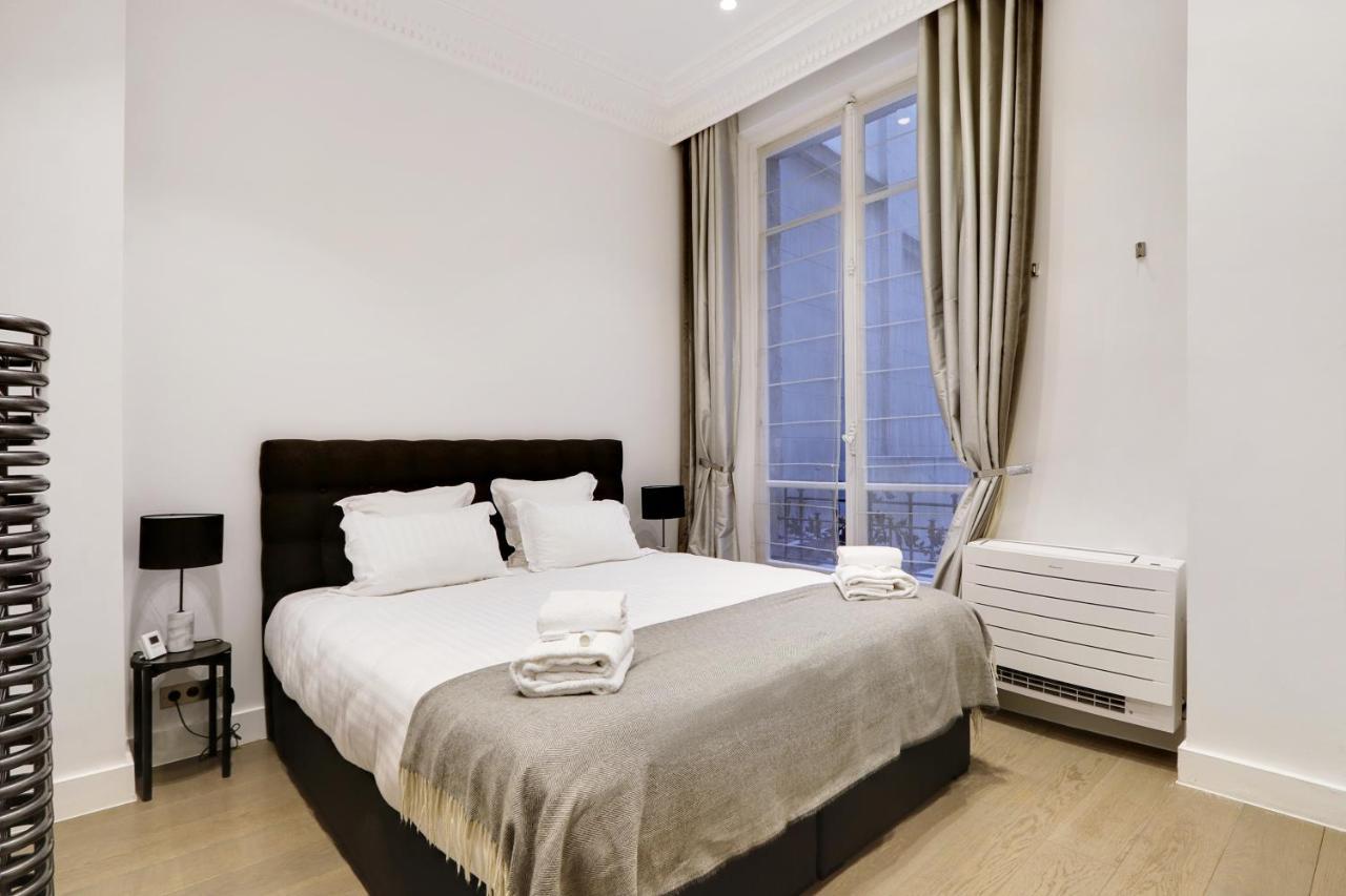 Pick A Flat'S Apartment In Triangle D'Or - Pierre 1Er De Serbie Parigi Esterno foto